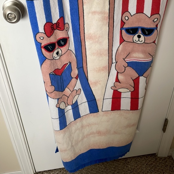 Vintage teddy towel - Picture 5 of 8
